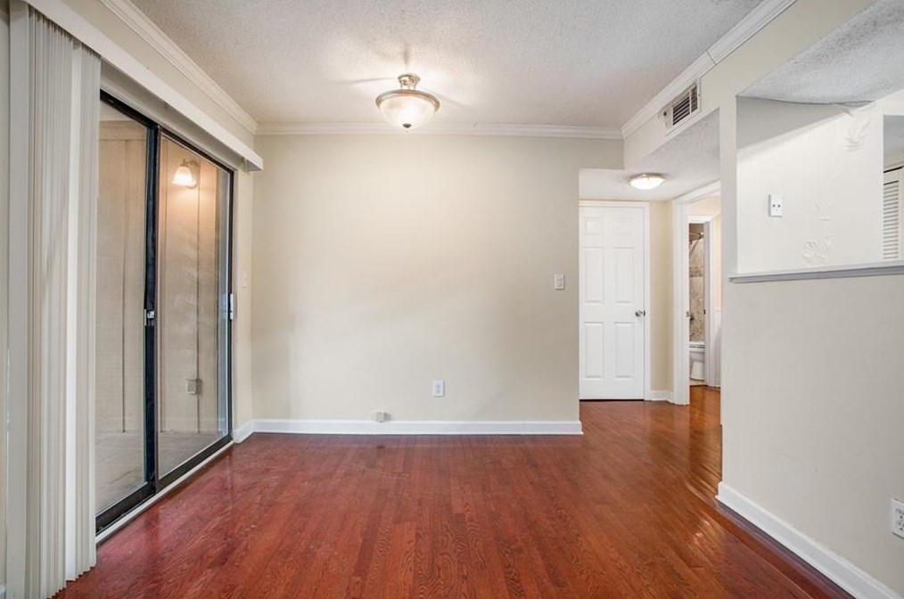 1101 Wingate Way, Atlanta GA  30350-4965 exterior