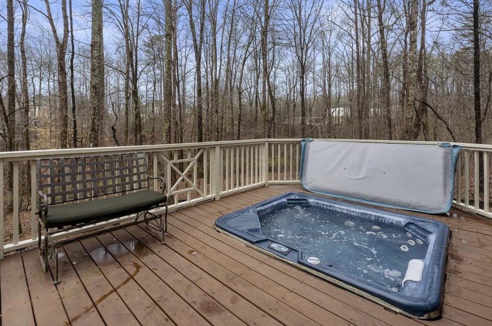 1325 Smt Rd, Alpharetta GA 30004-3528 exterior