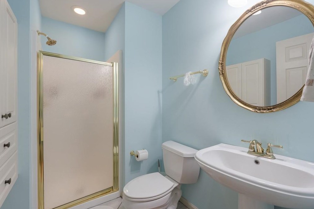 1325 Smt Rd, Alpharetta GA 30004-3528 exterior