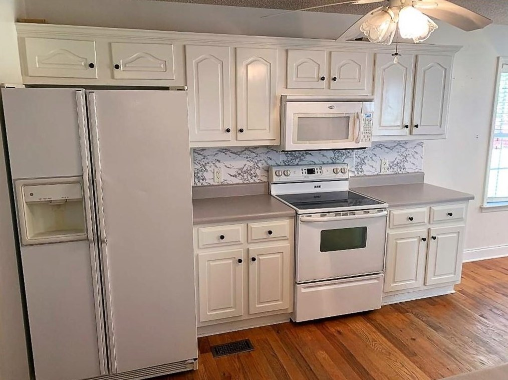 297 Orch Way, Calhoun GA 30701-4585 exterior