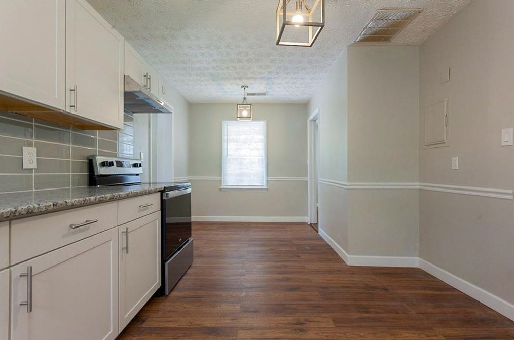 2289 Mark Trl, Decatur GA  30032-5357 exterior