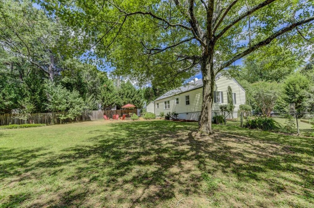 1131 Forrest Blvd, Decatur GA  30030-4737 exterior