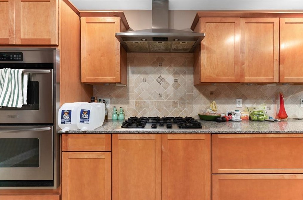 2036 Glenroy Dr, Smyrna GA  30080-2516 exterior