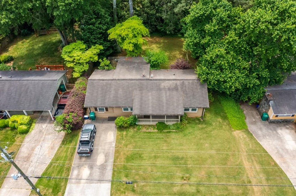 2036 Glenroy Dr, Smyrna GA  30080-2516 exterior