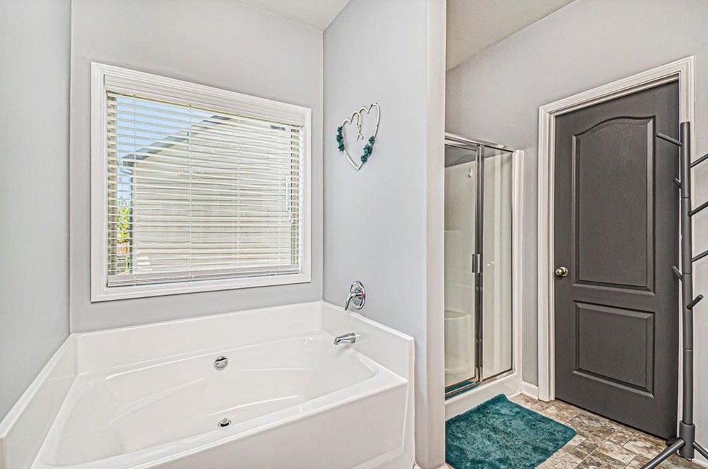 1418 Bramlett Hl Dr, Lawrenceville GA 30045-3769 exterior