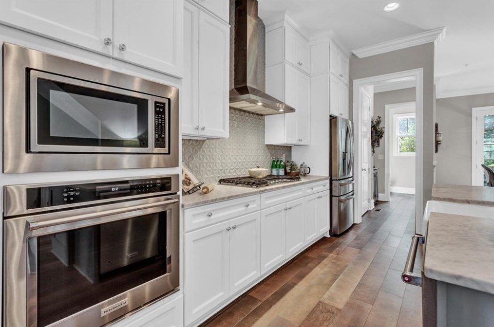 146 Canton St, Alpharetta GA 30009-3670 exterior