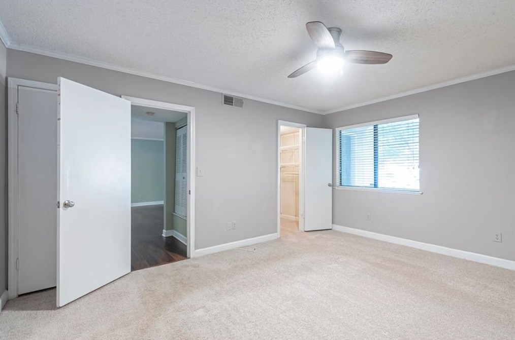 1411 Wingate Way, Atlanta GA  30350-4965 exterior