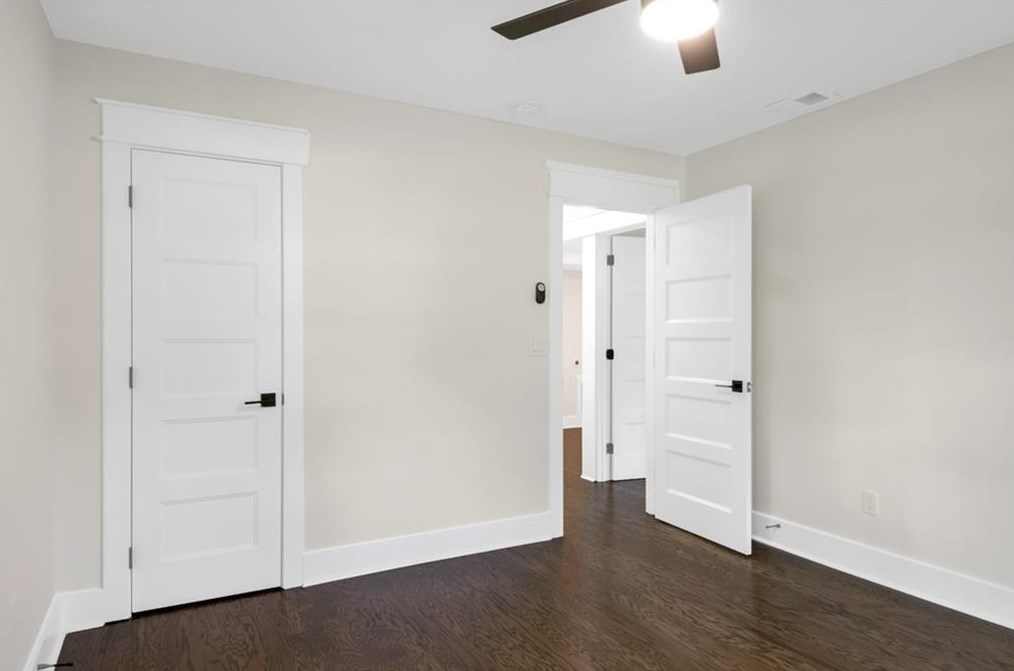 445 Concord Ln, Smyrna GA  30082-3217 exterior