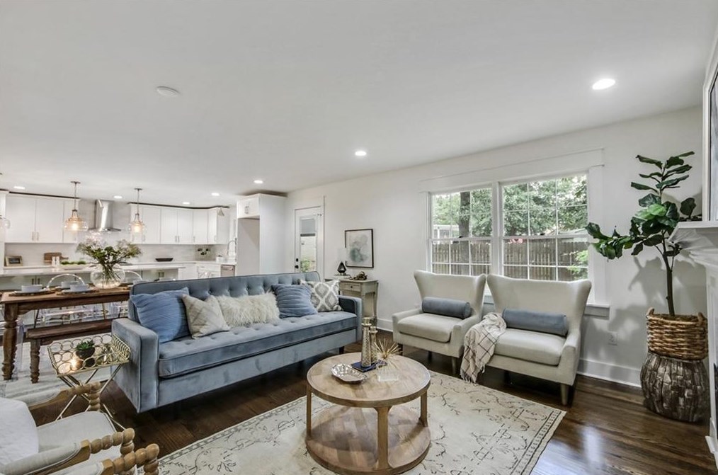 445 Concord Ln, Smyrna GA  30082-3217 exterior