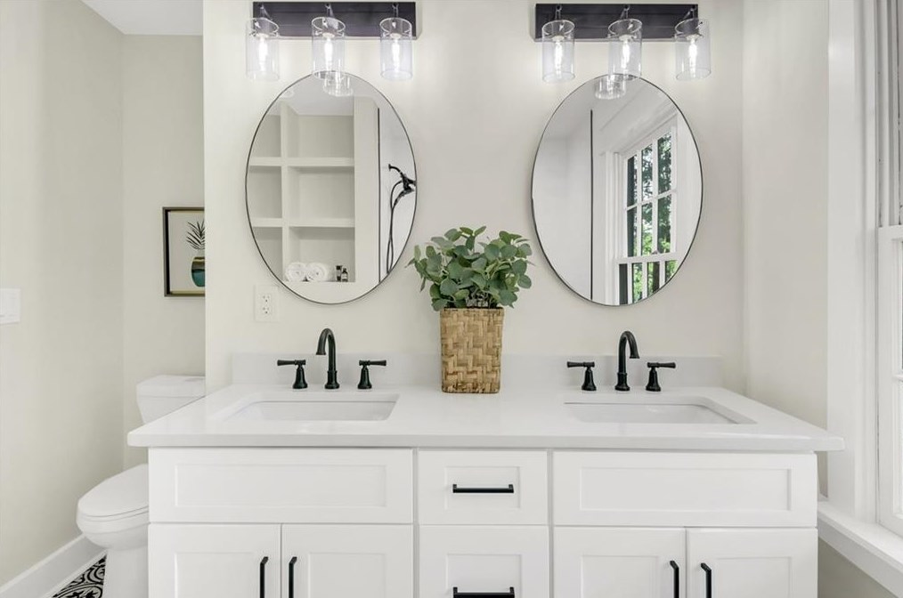 445 Concord Ln, Smyrna GA  30082-3217 exterior