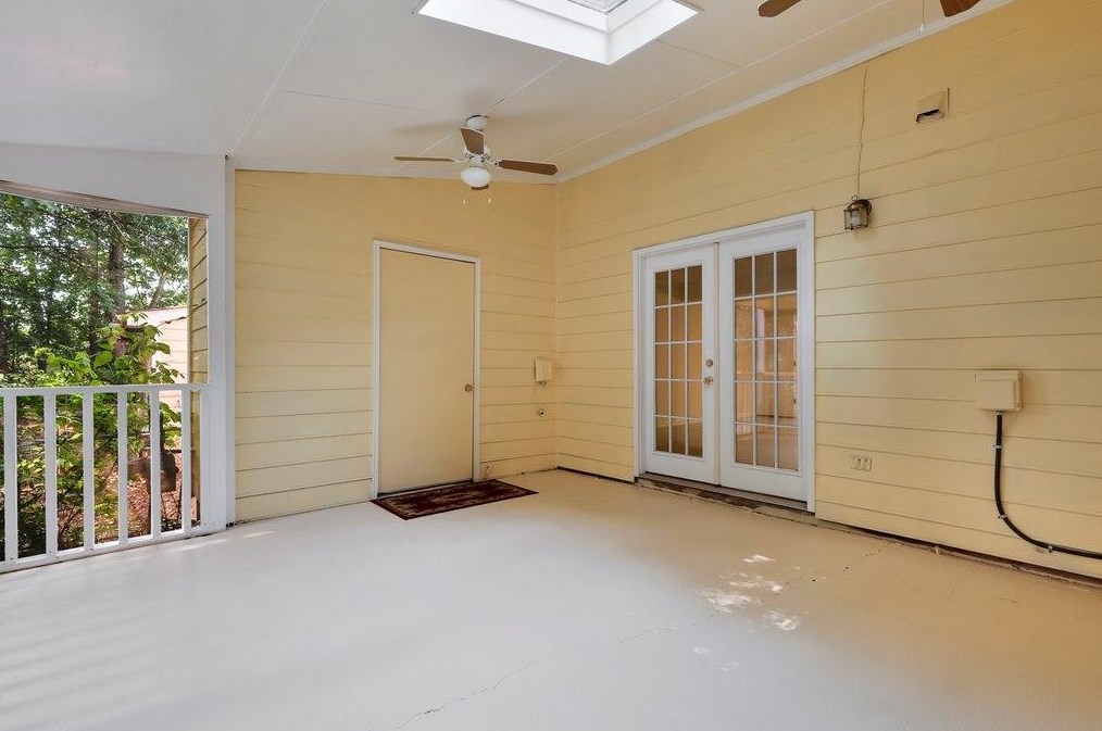 6003 Pat Mell Pl, Smyrna GA  30080-1139 exterior