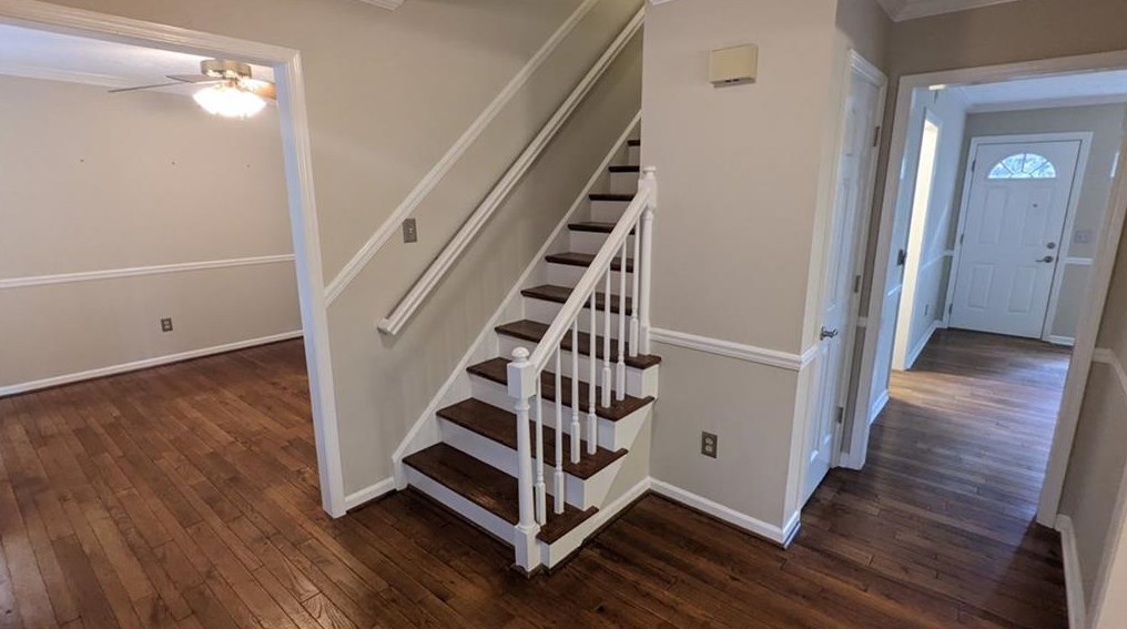 1690 Cedar Cliff Dr, Smyrna GA  30080-5636 exterior