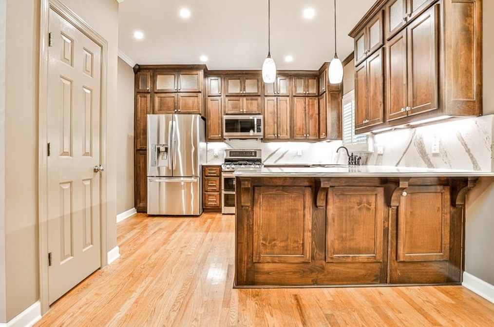 103 Cottonwood Pl, Decatur GA  30030-2973 exterior