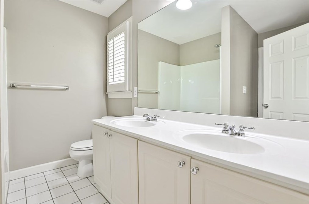 103 Cottonwood Pl, Decatur GA  30030-2973 exterior