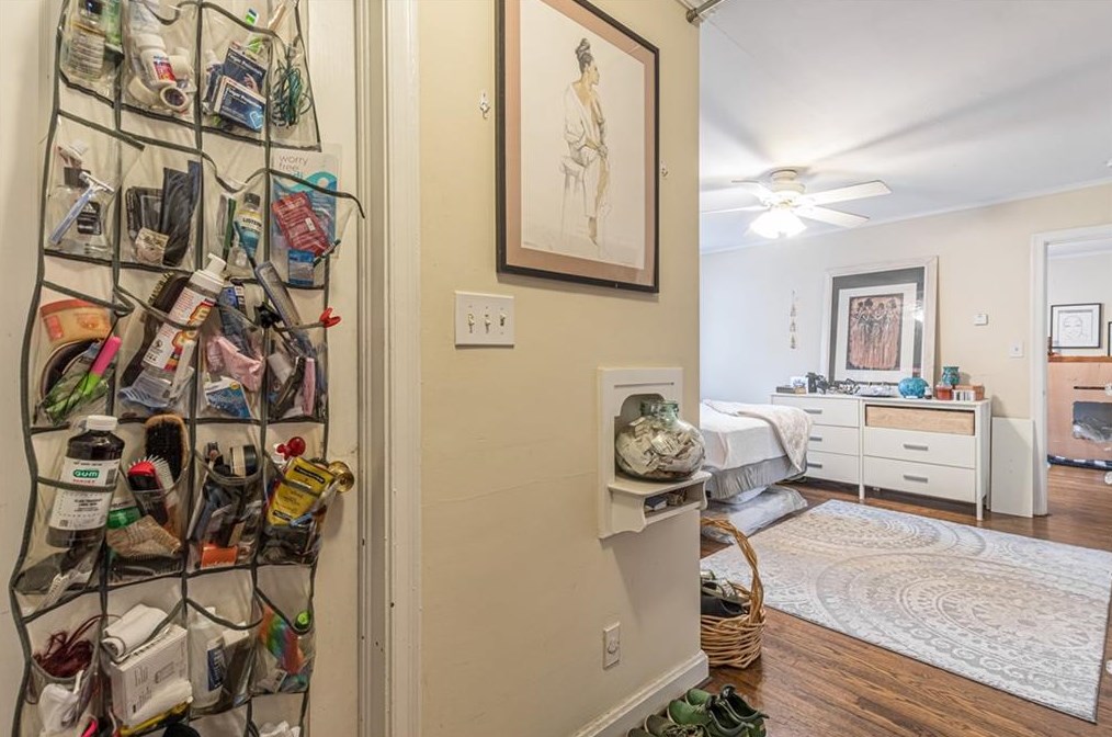 2231 Newnan St, Atlanta GA  30344-2541 exterior