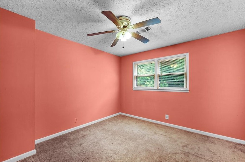 297 Scott Cir, Calhoun GA  30701-7939 exterior
