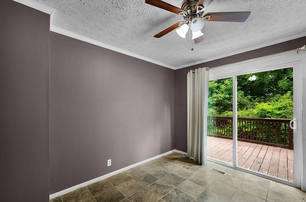 297 Scott Cir, Calhoun GA  30701-7939 exterior