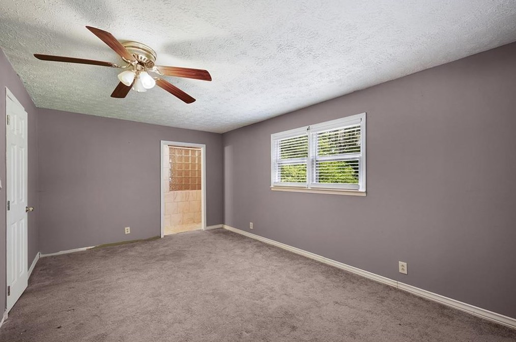 297 Scott Cir, Calhoun GA  30701-7939 exterior