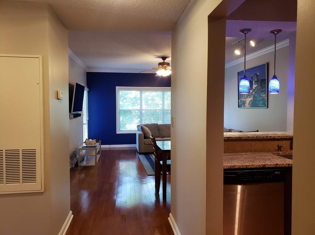 1301 River Green Dr, Atlanta GA 30327-3055 exterior