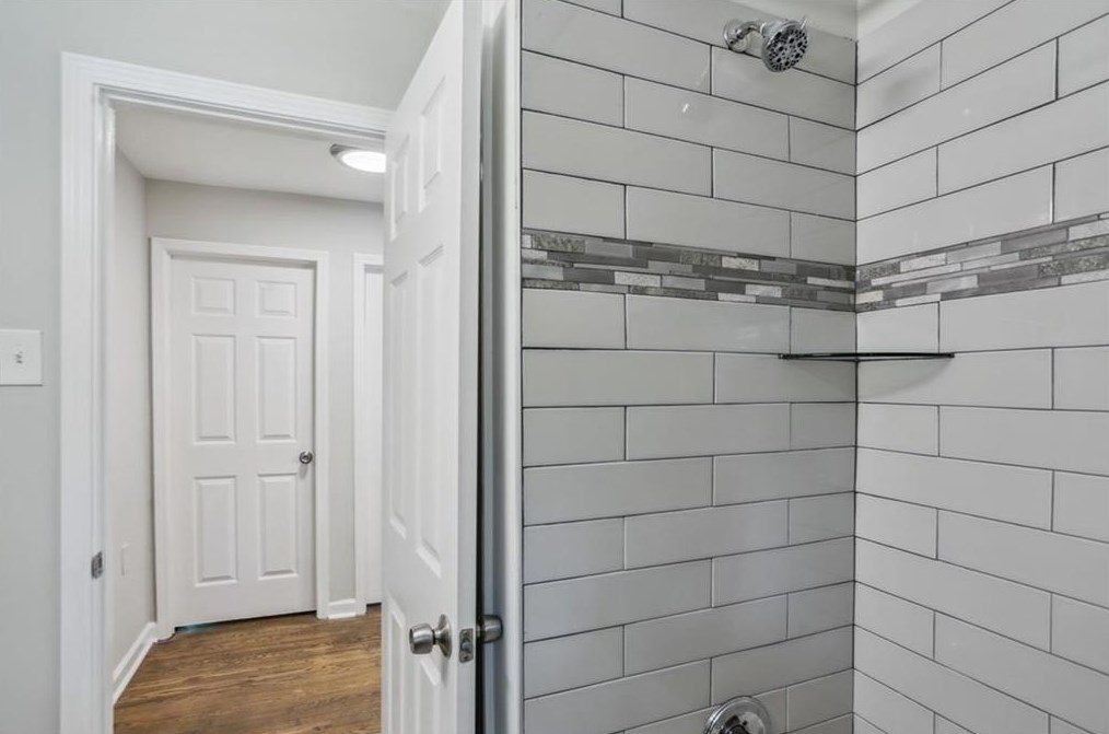 2623 Miriam Ln, Decatur GA  30032-5732 exterior