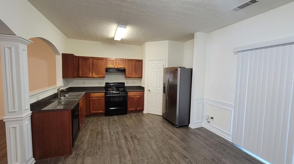 2224 Hawks Bluff Trl, Lawrenceville GA  30044-1812 exterior