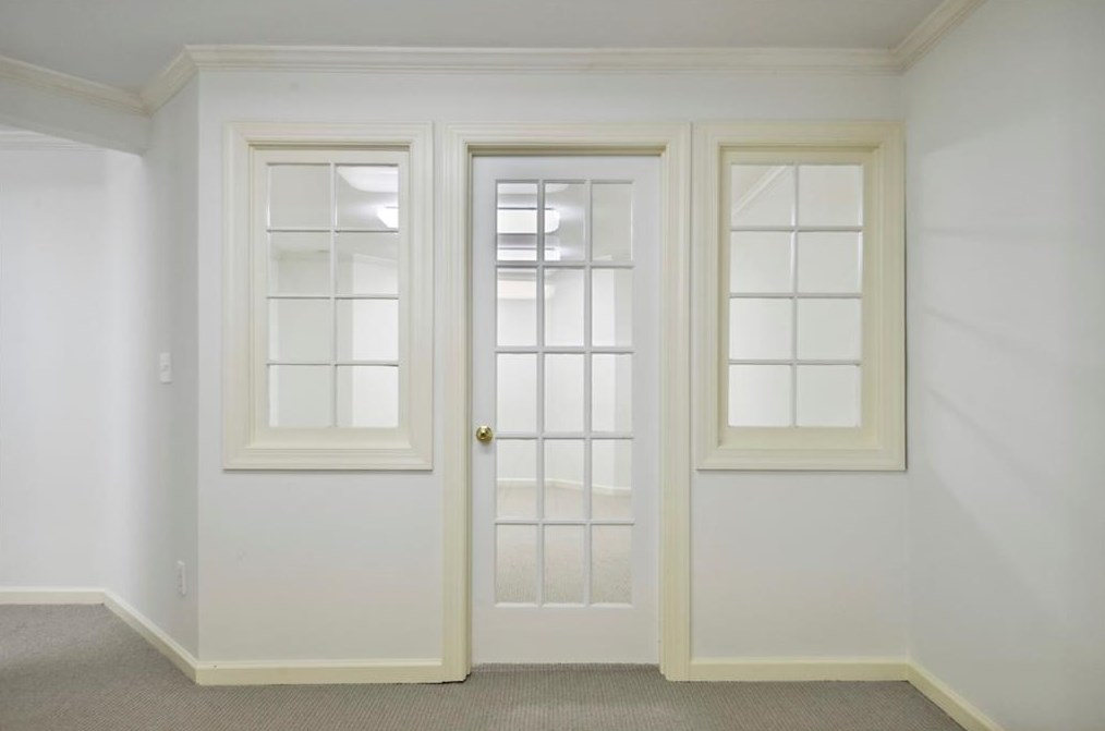 10 Westminster Close Dr, Atlanta GA  30327-1604 exterior
