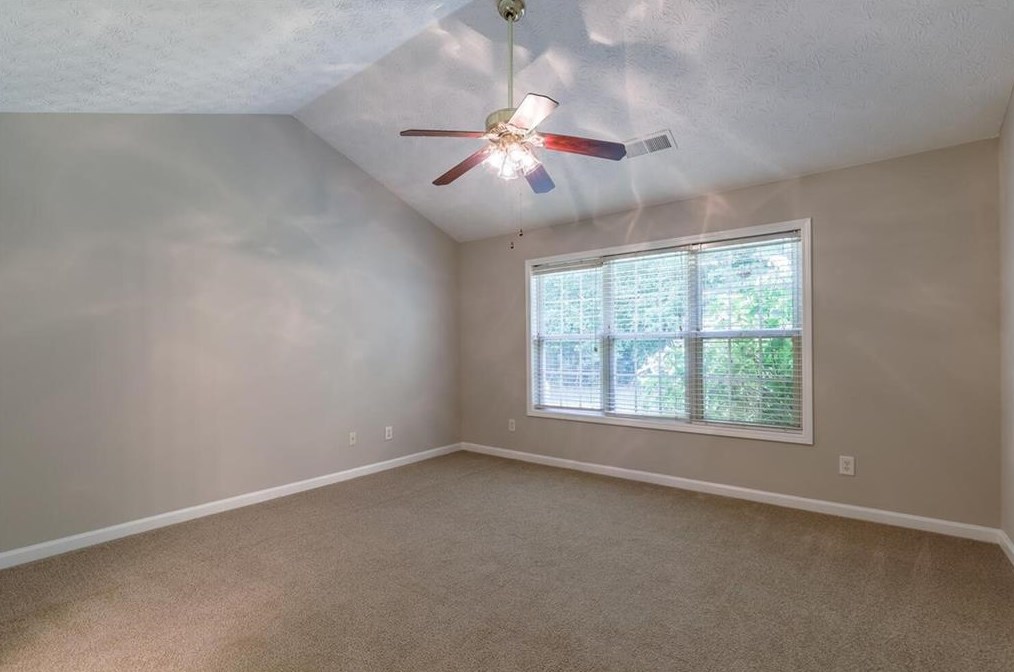 2433 Radcliff Dr, Lawrenceville GA 30043-2002 exterior