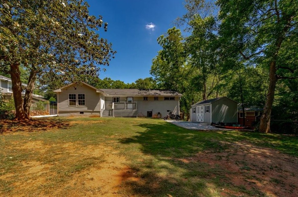 3465 Jackson Dr, Decatur GA  30032-3035 exterior