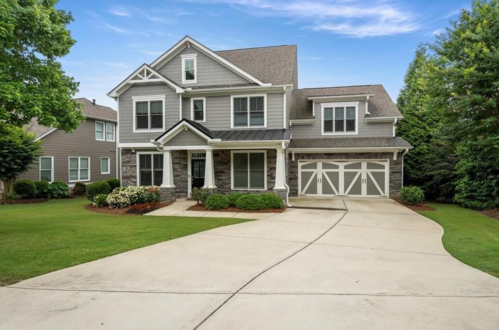 7043 Tree House Way, Flowery Branch GA  30542-7546 exterior