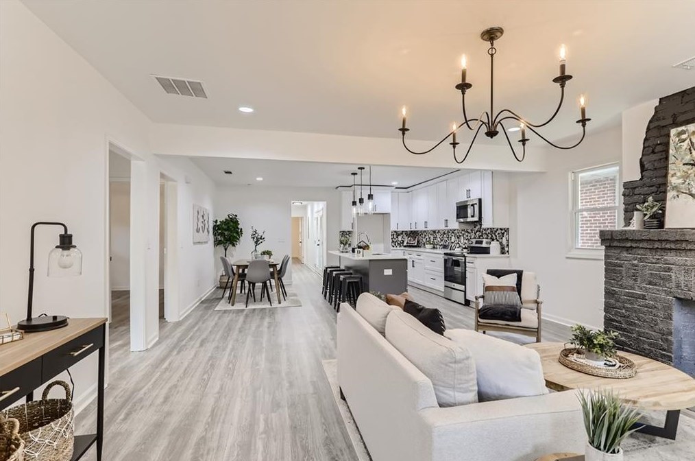 319 Greenwood Ave, Decatur GA  30030-3618 exterior