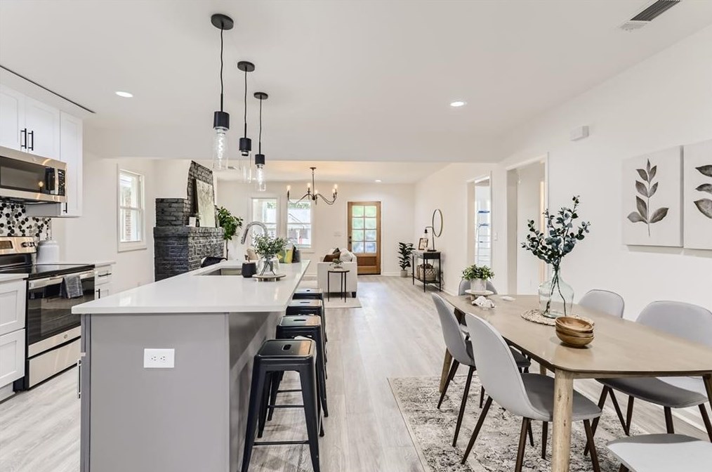 319 Greenwood Ave, Decatur GA  30030-3618 exterior