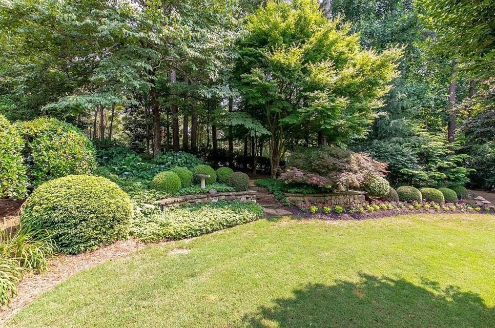 2040 Bent Crk Mnr, Alpharetta GA exterior