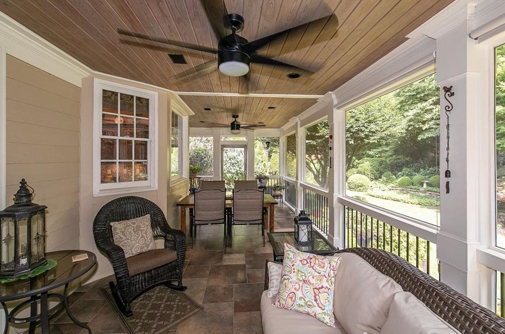 2040 Bent Crk Mnr, Alpharetta GA exterior