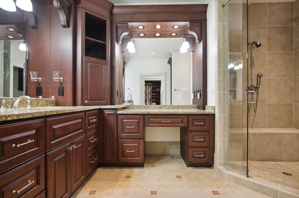 403 Townsend Pl, Atlanta GA  30327-3037 exterior