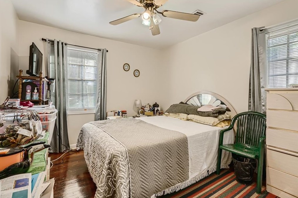 1653 Pne Gln Cir, Decatur GA 30035-1537 exterior