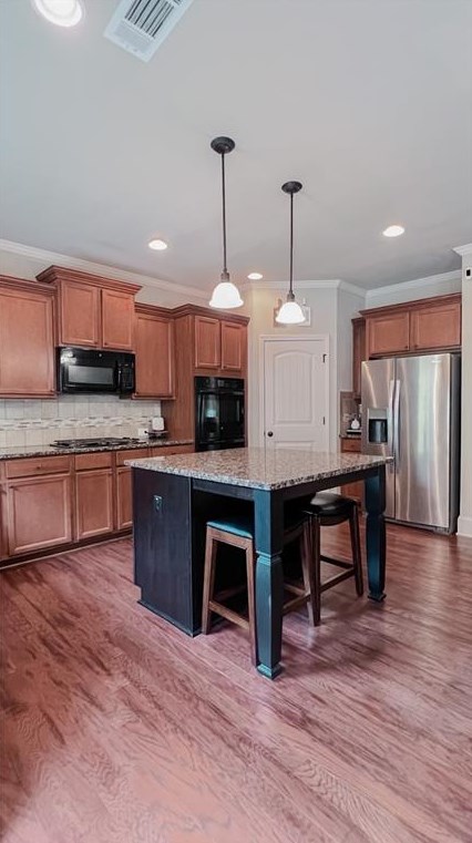 7216 Lake Sterling Blvd, Flowery Branch GA  30542-5007 exterior
