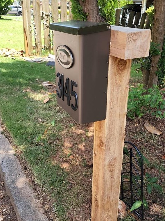 3145 Thrasher Cir, Decatur GA  30032-6731 exterior