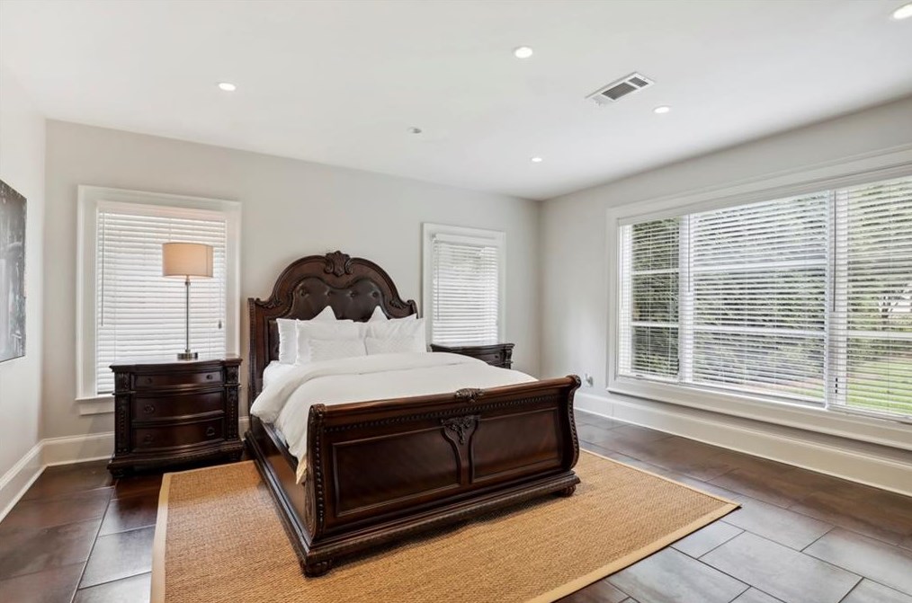 37 Wieuca Rd, Atlanta GA  30342-3217 exterior