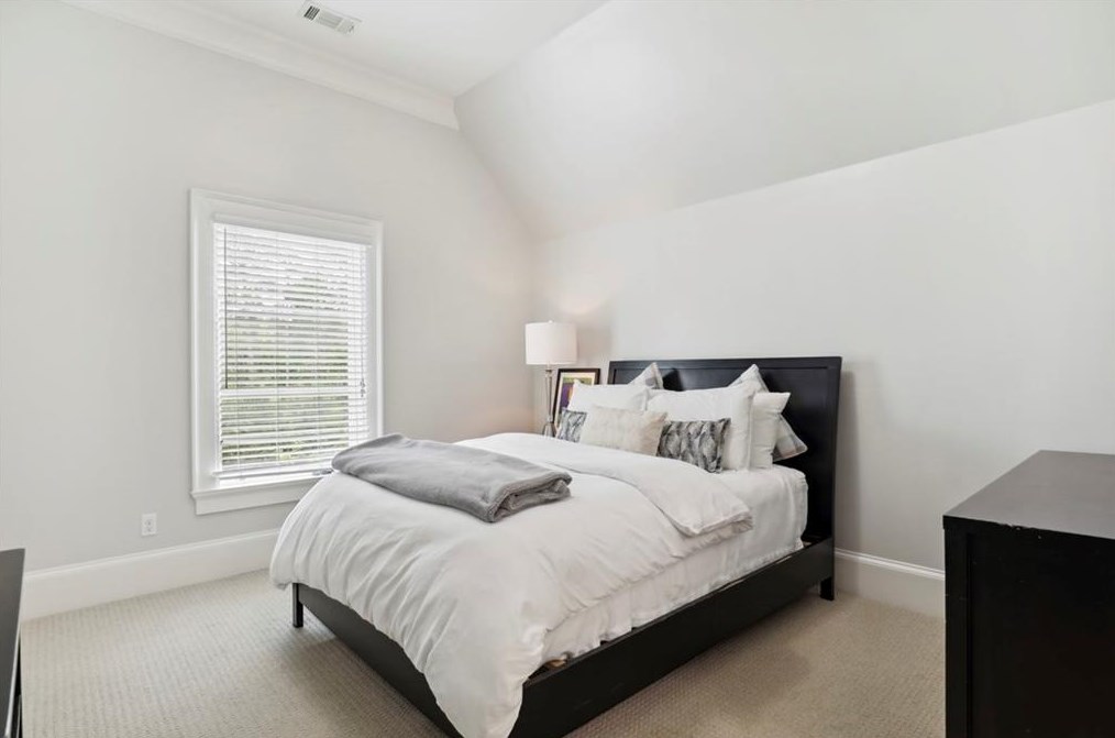 37 Wieuca Rd, Atlanta GA  30342-3217 exterior