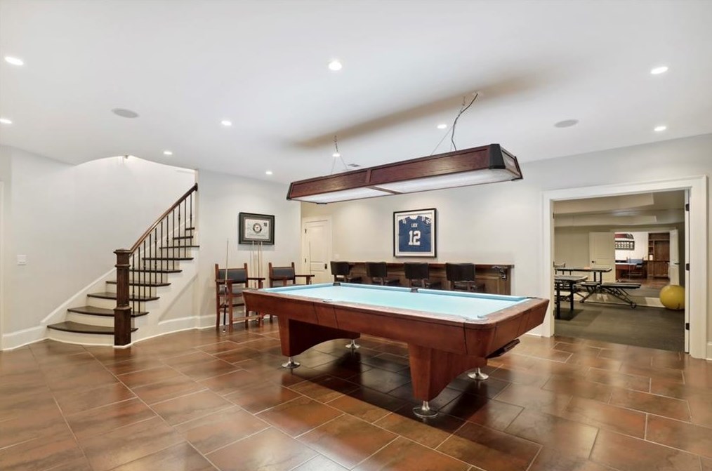 37 Wieuca Rd, Atlanta GA  30342-3217 exterior