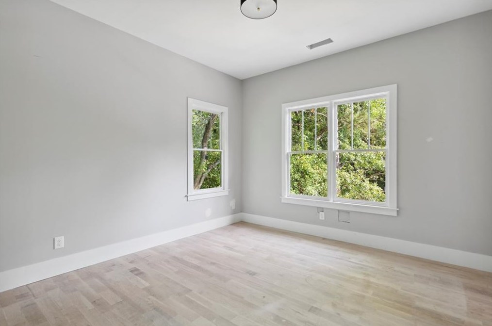651 Timm Valley Rd, Atlanta GA  30305-4710 exterior