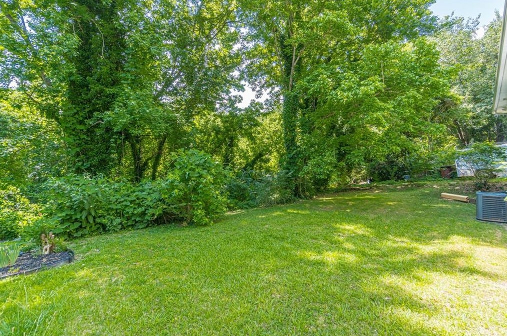 2175 Glendale Dr, Decatur GA  30032-5809 exterior