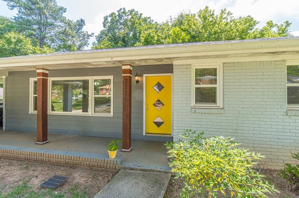 2175 Glendale Dr, Decatur GA  30032-5809 exterior