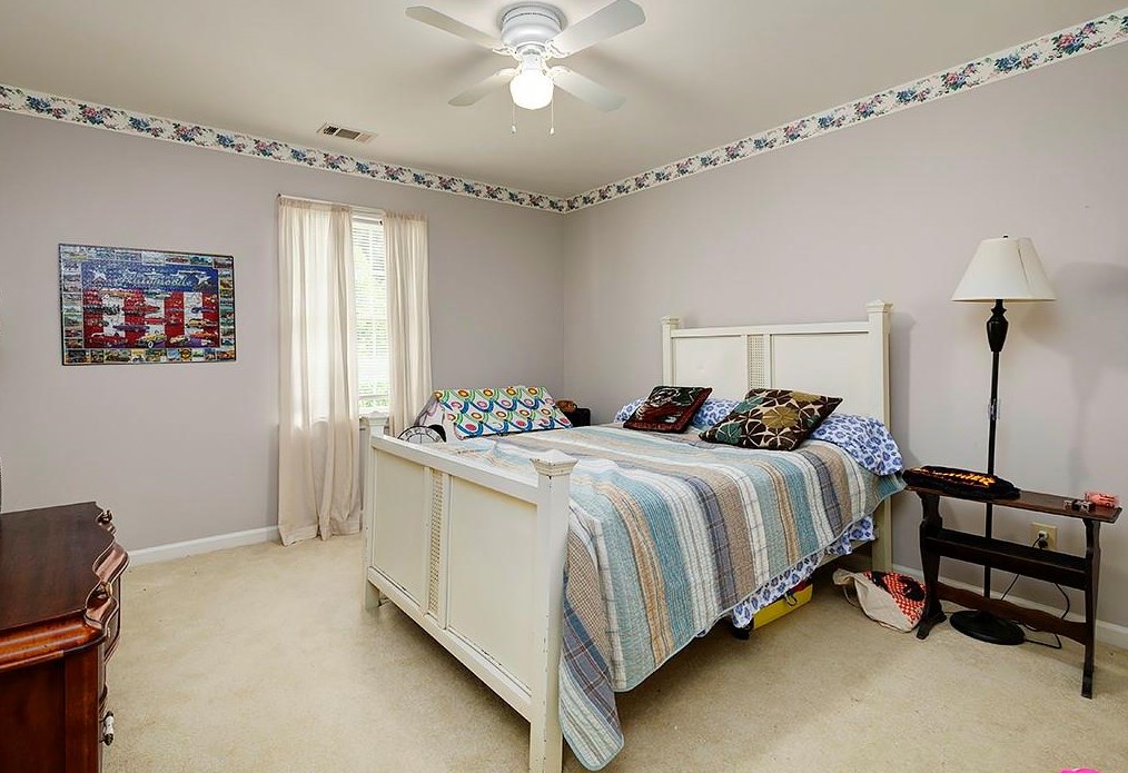 4804 Overland Dr, Powder Springs GA  30127-1452 exterior