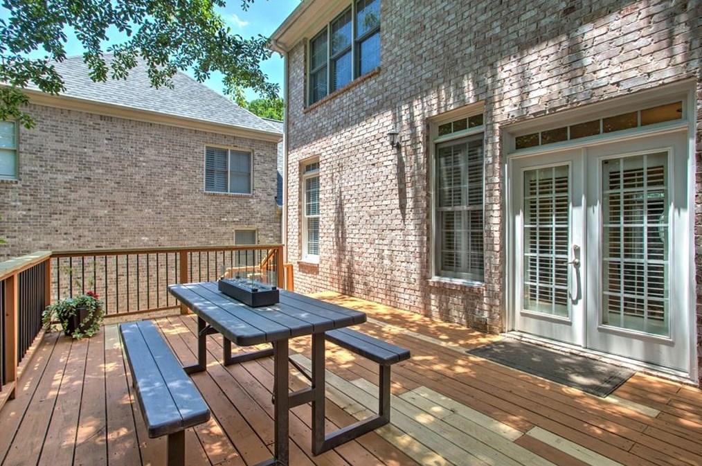3766 Wescott Cv, Atlanta GA  30319-1625 exterior