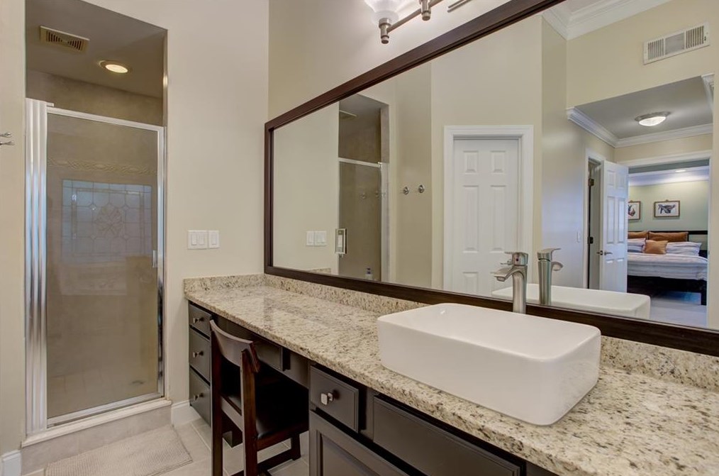 3766 Wescott Cv, Atlanta GA  30319-1625 exterior