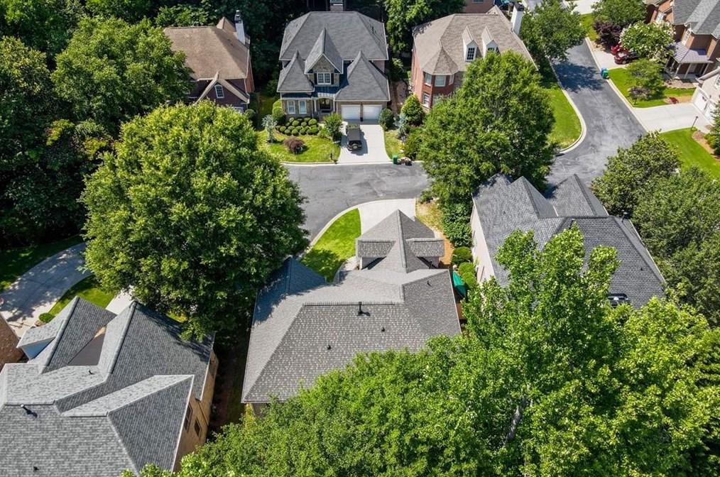 3766 Wescott Cv, Atlanta GA  30319-1625 exterior