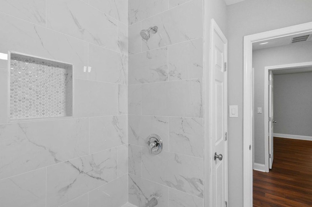 2412 Wood Valley Dr, Atlanta GA  30344-2240 exterior