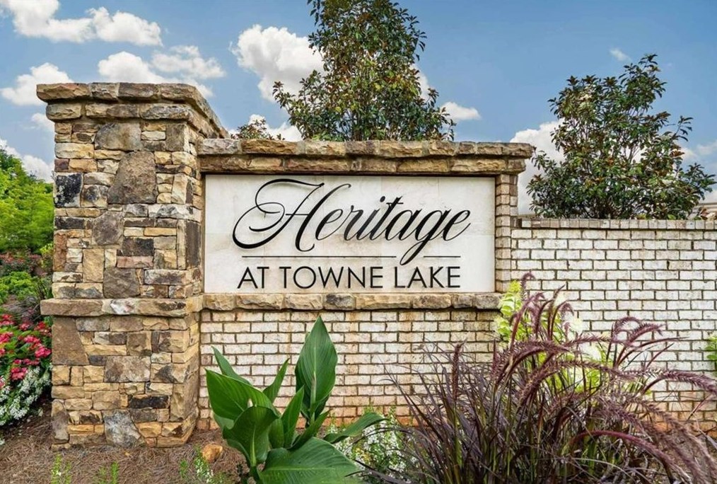 105 Sheridan Dr, Atlanta GA  30305-3103 exterior