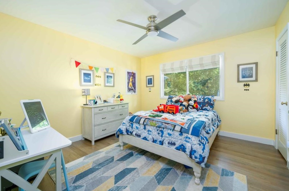 5255 Mount Vernon Pkwy, Atlanta GA  30327-4733 exterior